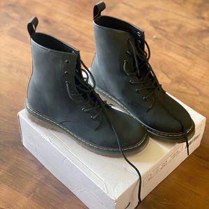 Women's Combat Boots